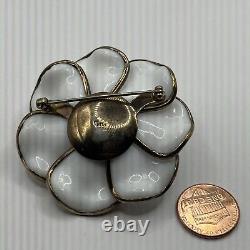 VTG 1950s SIGNED CROWN TRIFARI By ALFRED PHILIPPE Milk Glass Flower Brooch. F