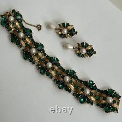 VTG ALFRED PHILIPPE TRIFARI Emerald Green Pearl Rhinestone Gold Ribbon BRACELET