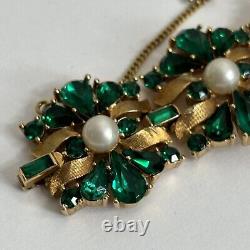 VTG ALFRED PHILIPPE TRIFARI Emerald Green Pearl Rhinestone Gold Ribbon BRACELET