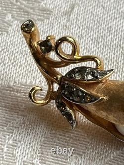 VTG Alfred Philippe Trifari Gold Tone Pea Pod Brooch Faux Pearls & Rhinestones