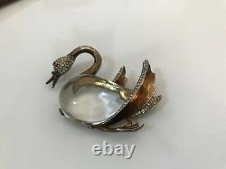 VTG CROWN TRIFARI Alfred Philippe Jelly Belly Sterling Swan Brooch c. 1944 RARE