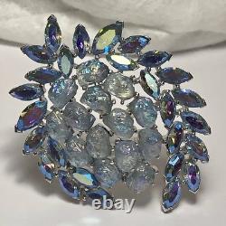 VTG Crown Trifari Alfred Philippe Etoile Lava Glass/AB Rhinestone Brooch Rare