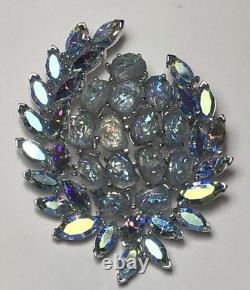VTG Crown Trifari Alfred Philippe Etoile Lava Glass/AB Rhinestone Brooch Rare