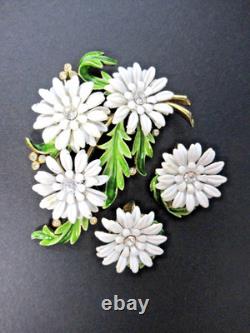 VTG Crown Trifari Alfred Philippe White Enamel Cornflower Brooch & Earrings