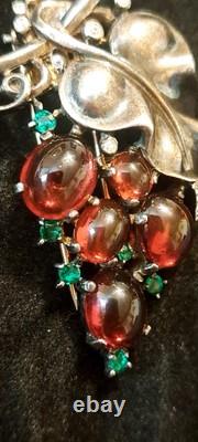 VTG RARE 1955 Sterling Trifari Alfred Philippe Grape Jelly Belly Fur Clip Brooch