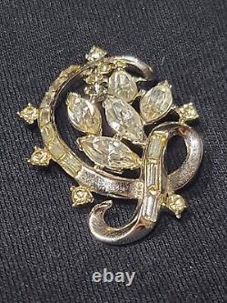 Vintage 1930s ART DECO Signed Trifari Pat Pend Brooch
