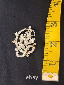 Vintage 1930s ART DECO Signed Trifari Pat Pend Brooch