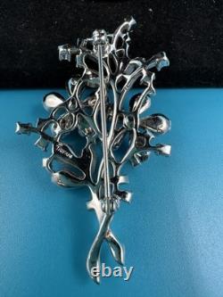 Vintage 1940's Alfred Philippe Trifari Crystal Blue Flowered Boquet Brooch