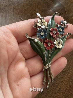 Vintage 1940's Trifari Alfred Philippe Multicolored Enamel Flower Fur Clip Nice