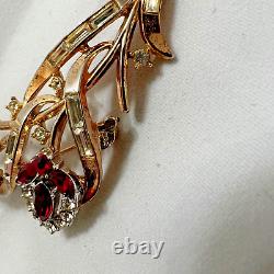 Vintage 40s Crown Trifari Alfred Philippe baguette rhinestone brooch gold silver