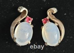 Vintage Alfred Philipe Crown Trifari Jelly Belly Moonstone Clip Earrings Signed