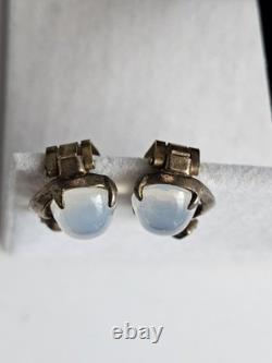Vintage Alfred Philipe Crown Trifari Jelly Belly Moonstone Clip Earrings Signed