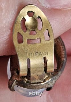 Vintage Alfred Philipe Crown Trifari Jelly Belly Moonstone Clip Earrings Signed