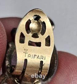 Vintage Alfred Philipe Crown Trifari Jelly Belly Moonstone Clip Earrings Signed