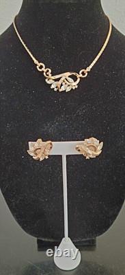 Vintage Alfred Philippe 1940s Trifari Pat. Pend Set Gold Plated Rhinestones