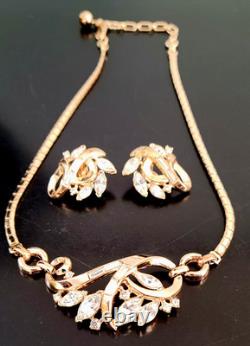 Vintage Alfred Philippe 1940s Trifari Pat. Pend Set Gold Plated Rhinestones