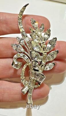 Vintage Alfred Philippe Crown TRIFARI Flower Bouquet Marquise Crystal Brooch DC2