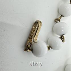 Vintage Alfred Philippe Crown Trifari Milk Glass Pear Necklace