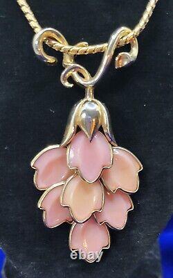 Vintage Alfred Philippe TRIFARI Pat. Pend. Molded Glass Floral Tulip 16 Choker