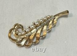Vintage Alfred Philippe TRIFARI Royal Replica WALES FEATHER Brooch 2.75 (L)