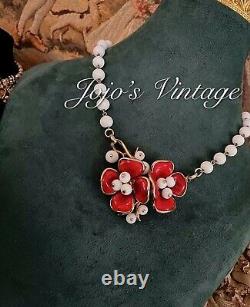 Vintage CROWN TRIFARI ALFRED PHILIPPE Gold-Tone White Red Glass Flower Necklace