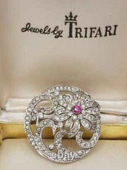 Vintage Crown TRIFARI Alfred Philippe Floral Rhinestone Brooch Pin