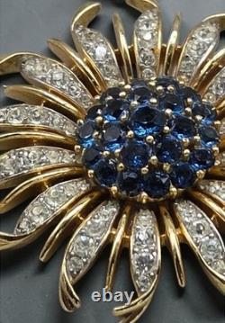 Vintage Crown Trifari Alfred Philippe Blue Crystal Chrysanthemum Flower Brooch
