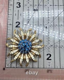 Vintage Crown Trifari Alfred Philippe Blue Crystal Chrysanthemum Flower Brooch