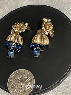 Vintage Crown Trifari Alfred Philippe Blue Sapphire Rhinestone Grapes Earrings