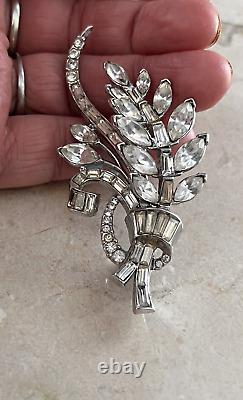 Vintage Crown Trifari Alfred Philippe Crystal Rhinestone Flower Spray Pin Brooch