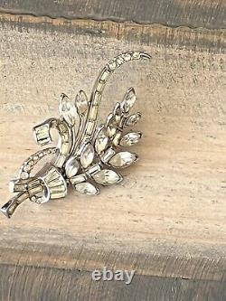 Vintage Crown Trifari Alfred Philippe Crystal Rhinestone Flower Spray Pin Brooch