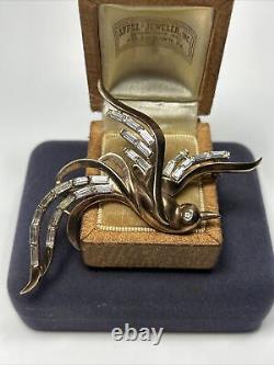 Vintage Crown Trifari Alfred Philippe Gold Tone Baguette Rhinestone Bird Brooch