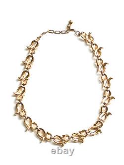 Vintage Crown Trifari Alfred Philippe Gold Tone Necklace Clip On Earrings Set