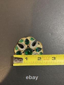 Vintage Crown Trifari Alfred Philippe Green Cabochon Rhinestone Brooch Beautiful