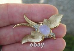 Vintage Crown Trifari Alfred Philippe Jelly Belly Moonstone Bird Swallow Pin