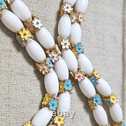 Vintage Crown Trifari Alfred Philippe Pastel Bouquet Milk Glass Necklace