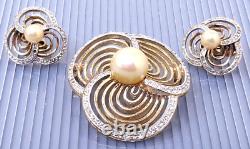 Vintage Crown Trifari Alfred Philippe Pearl White Rhinestone Brooch Earrings Set