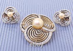 Vintage Crown Trifari Alfred Philippe Pearl White Rhinestone Brooch Earrings Set