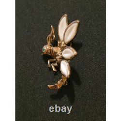 Vintage Crown Trifari Alfred Philippe Petalette Poured Milk Glass Wasp Brooch