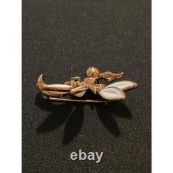 Vintage Crown Trifari Alfred Philippe Petalette Poured Milk Glass Wasp Brooch