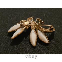 Vintage Crown Trifari Alfred Philippe Petalette Poured Milk Glass Wasp Brooch