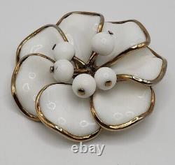 Vintage Crown Trifari Alfred Philippe Poured White Milk Glass Flower Brooch Pin