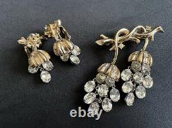Vintage Crown Trifari Alfred Philippe Rhinestone Dangle Grape Pin & Earrings Set