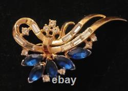 Vintage Crown Trifari Alfred Philippe Rhinestone Gold Tone Brooch