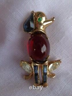 Vintage Crown Trifari Alfred Philippe Ruby Red Cab Rhinestone Figural Dog Pin