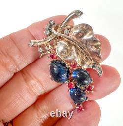 Vintage Crown Trifari Alfred Philippe sterling gilt silver gripoix fur clip 40s