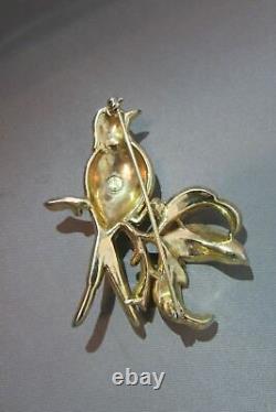 Vintage Crown Trifari Bird Pin Brooch Figural c. 1942 Alfred Philippe