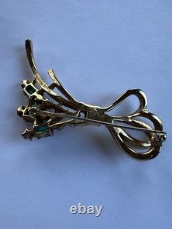 Vintage Crown Trifari Brooch Alfred Philippe 1950's Stamped Rhinestone Pin