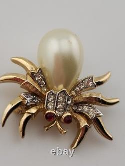 Vintage Crown Trifari Fantasia Alfred Philippe Jelly Belky Faux Pearl Spider