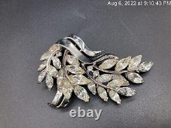 Vintage Crown Trifari PAT PEND Alfred Philippe Rhodium Plated Crystal Brooch